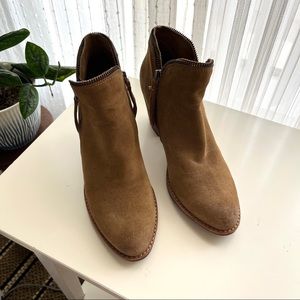 Dolce Vita Tan/Beige Suede Boot with double zipper